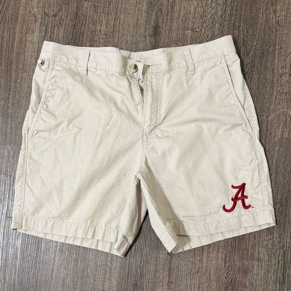 🏈 🐘Men's tan Alabama Columbia Shorts 🏈🐘 - Picture 1 of 3